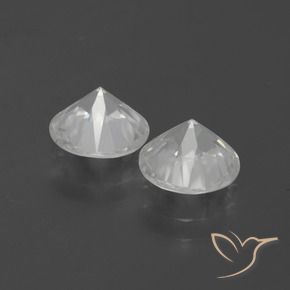 Shop natural 3.98ct ホワイト ジルコン gems, ラウンド, from カンボジア at GemSelect. In stock, global shipping!