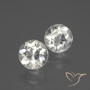 Shop natural 4.25ct ウォームホワイト ジルコン gems, ラウンド, from カンボジア at GemSelect. In stock, global shipping!