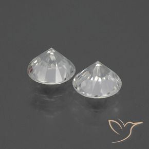 Shop natural 3.82ct ウォームホワイト ジルコン gems, ラウンド, from ミャンマー at GemSelect. In stock, global shipping!