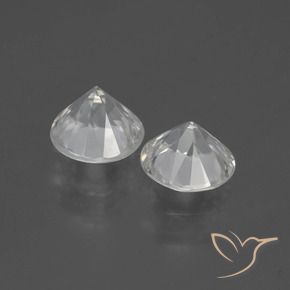 Shop natural 4.18ct ウォームホワイト ジルコン gems, ラウンド, from ミャンマー at GemSelect. In stock, global shipping!