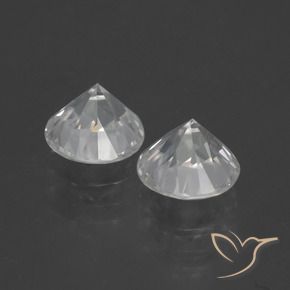 Shop natural 3.40ct ウォームホワイト ジルコン gems, ラウンド, from ミャンマー at GemSelect. In stock, global shipping!