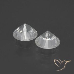 Shop natural 2.92ct ウォームホワイト ジルコン gems, ラウンド, from ミャンマー at GemSelect. In stock, global shipping!