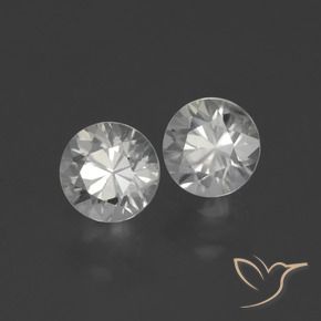 Shop natural 2.43ct ウォームホワイト ジルコン gems, ラウンド, from ミャンマー at GemSelect. In stock, global shipping!