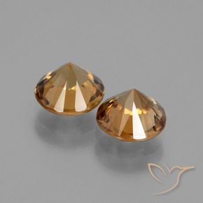 Shop natural 3.64ct ミディアムオレンジ ジルコン gems, ラウンド, from カンボジア at GemSelect. In stock, global shipping!