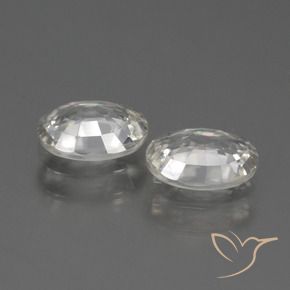Shop natural 2.28ct ウォームホワイト ジルコン gems, 楕円形, from カンボジア at GemSelect. In stock, global shipping!