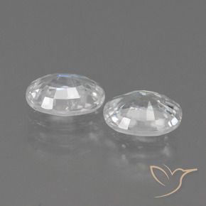 Shop natural 2.37ct ホワイト ジルコン gems, 楕円形, from カンボジア at GemSelect. In stock, global shipping!