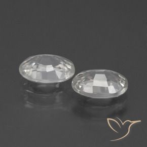 Shop natural 2.27ct ウォームホワイト ジルコン gems, 楕円形, from カンボジア at GemSelect. In stock, global shipping!