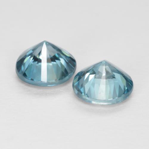 1.04カラットの天然緑がかった青ジルコン（4.49 mm・ラウンドカット）