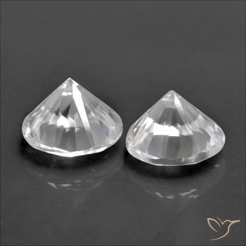 Shop natural 2.44ct ホワイト ジルコン gems, ラウンド, from カンボジア at GemSelect. In stock, global shipping!