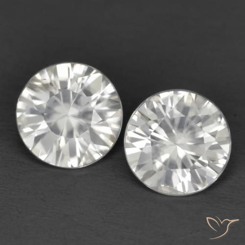 Shop natural 2.34ct ホワイト ジルコン gems, ラウンド, from カンボジア at GemSelect. In stock, global shipping!