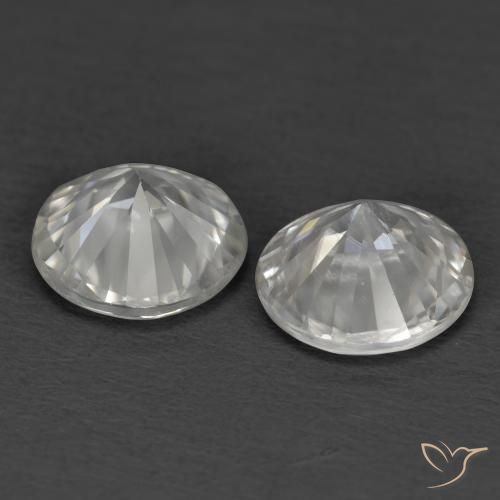 Shop natural 2.16ct ホワイト ジルコン gems, ラウンド, from カンボジア at GemSelect. In stock, global shipping!