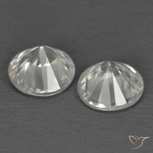 自然派の商品を探す 1.30ct ホワイト ジルコン 宝石, ラウンドカット, カンボジア からGemSelectで. 在庫あり、世界各国へ発送!