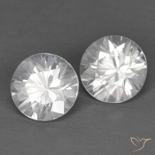 Shop natural 2.56ct ホワイト ジルコン gems, ラウンド, from カンボジア at GemSelect. In stock, global shipping!