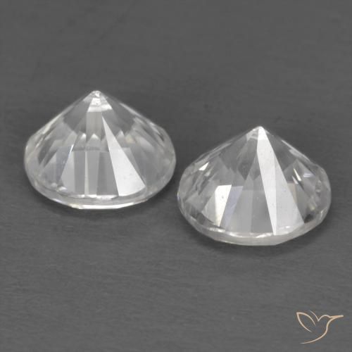 Shop natural 2.56ct ホワイト ジルコン gems, ラウンド, from カンボジア at GemSelect. In stock, global shipping!