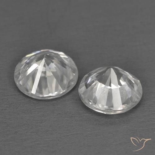 Shop natural 1.29ct ホワイト ジルコン gems, ラウンド, from カンボジア at GemSelect. In stock, global shipping!