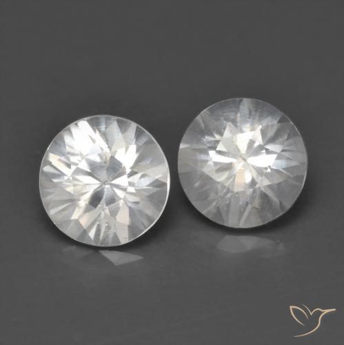 Shop natural 1.39ct ホワイト ジルコン gems, ラウンド, from ミャンマー at GemSelect. In stock, global shipping!