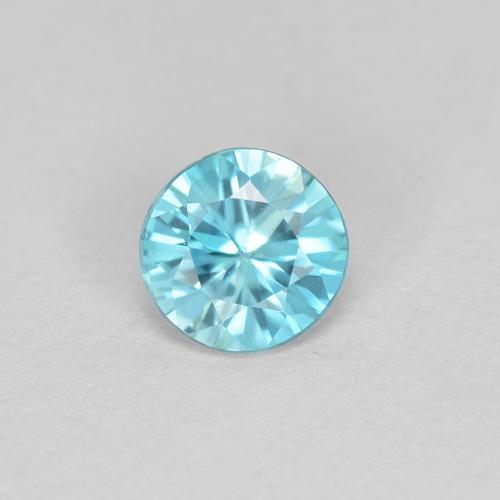 0.58カラットの天然明るい緑がかった青ジルコン（4.79 mm・ラウンドカット）