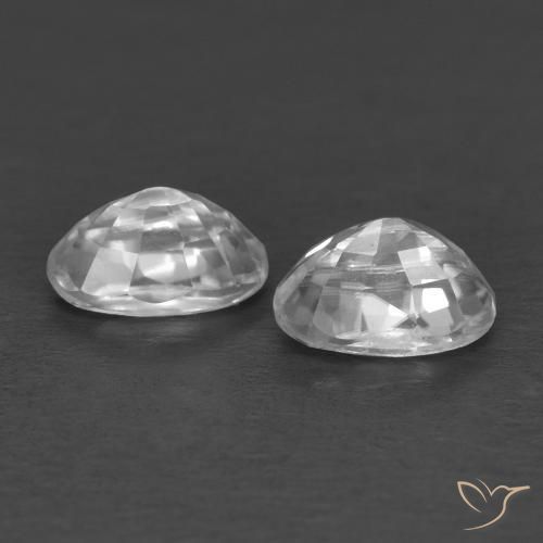 Shop natural 0.94ct ホワイト ジルコン gems, 楕円形, from カンボジア at GemSelect. In stock, global shipping!