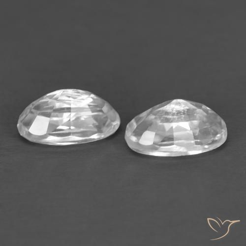 Shop natural 0.90ct ホワイト ジルコン gems, 楕円形, from カンボジア at GemSelect. In stock, global shipping!