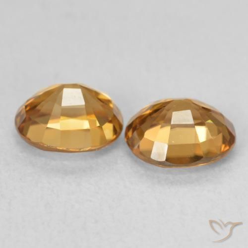 Shop natural 2.07ct ラストオレンジ ジルコン gems, 楕円形, from コロンビア at GemSelect. In stock, global shipping!
