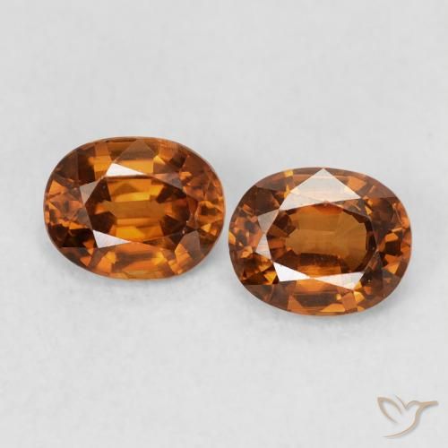 1.18ctw 天然 Medium Dark-Orange ジルコン, 楕円形, VVS
