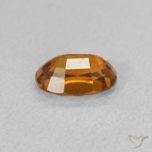 0.82カラットの天然Medium Dark-Orangeジルコン、楕円形、VVS