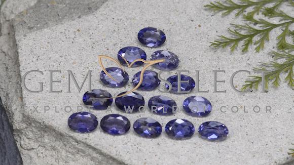 0.40カラットの天然シルバーがかった青アイオライト、楕円形、VS